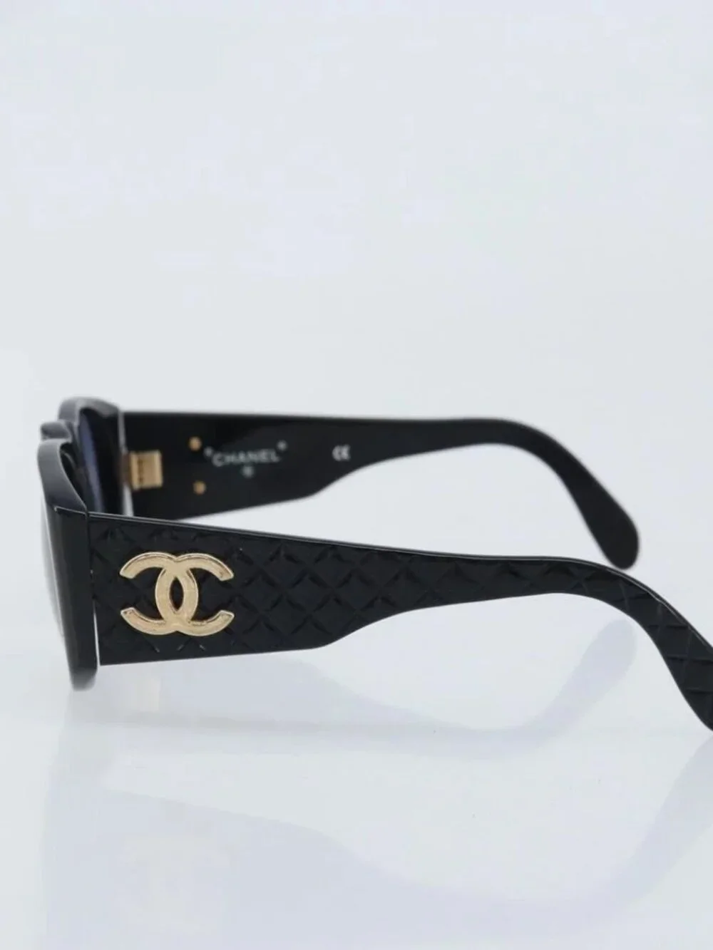 CHANEL Sunglasses plastic Black CC Auth BSZ432